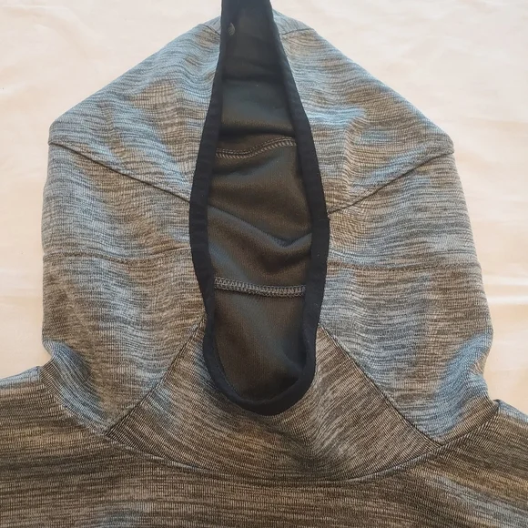 NIKE Dri-Fit Boy's Pull-Over Hoodie Therma Fit Youth Large Grey Style AQ4242-050 - Picture 4 of 6